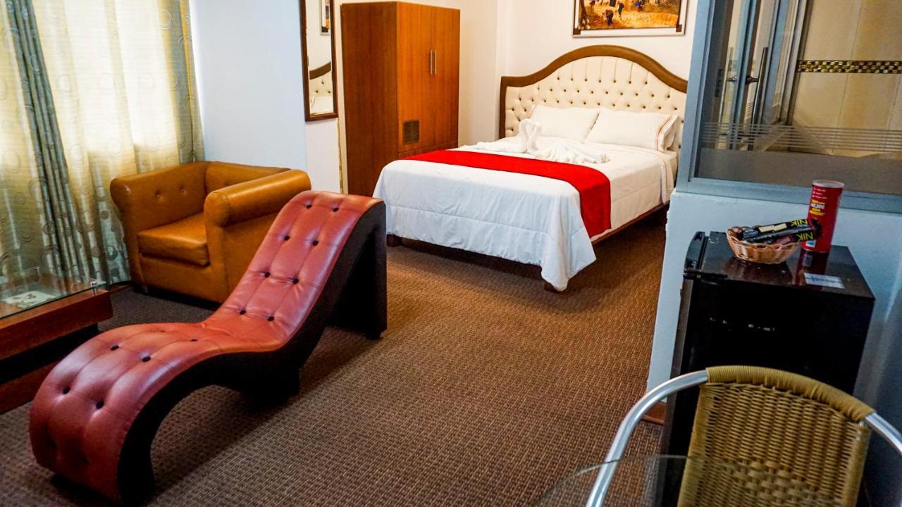 Hotel Wayra Лима Экстерьер фото